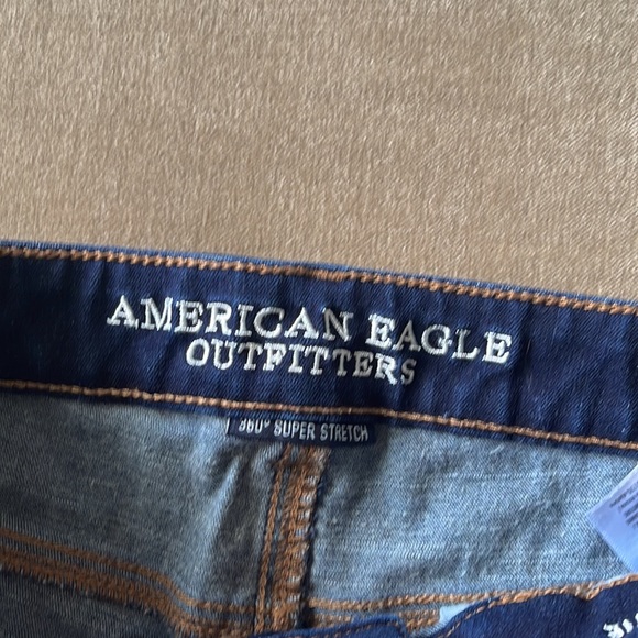 American Eagle Hi Rise Shortie - Picture 4 of 6